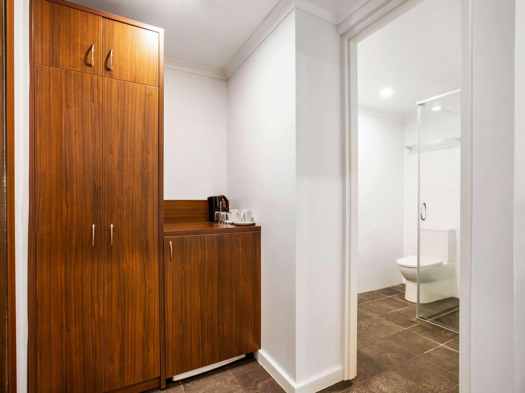 Ibis Styles Karratha Hotel Exterior photo